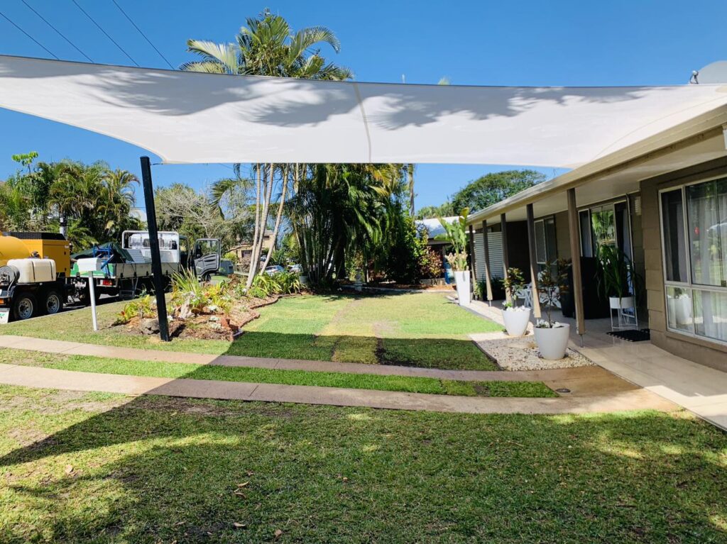 GARDENS AND OUTDOOR WORKSPACES